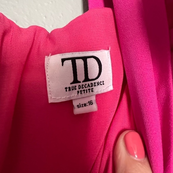 True Decadence petite hot pink jumpsuit - Picture 5 of 8